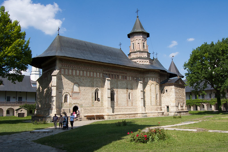 Moldova: devenire și dăruire creștină