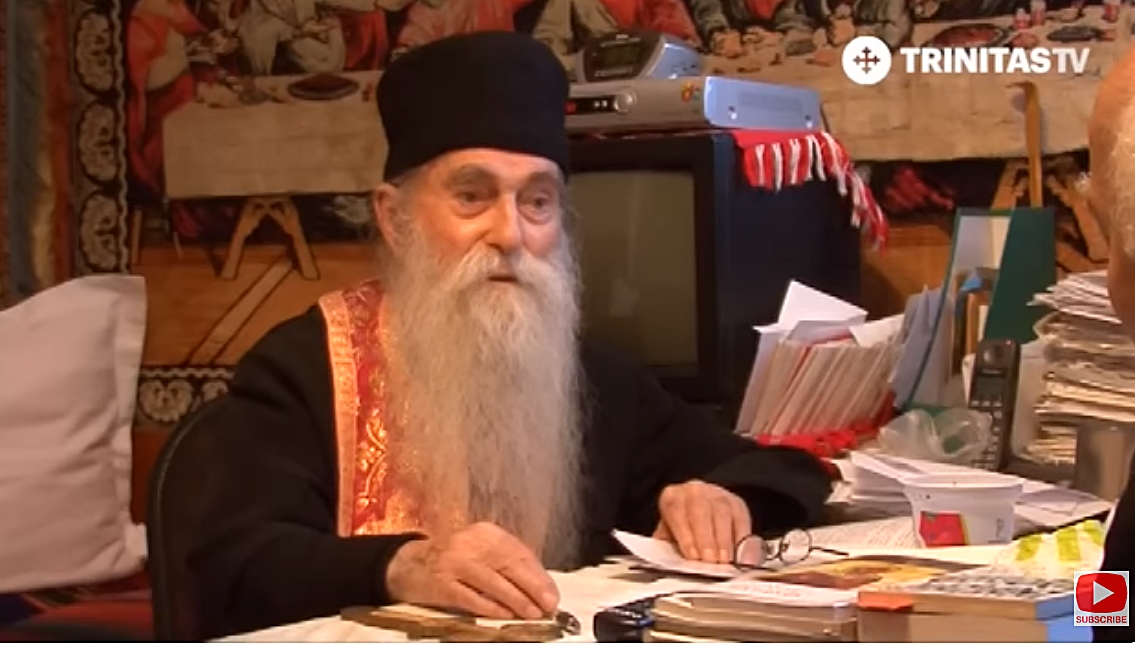 ''Pe patul de moarte... starea lor disperată, atunci a văzut aceste lucruri, care, de fapt, i le-a spus Biserica...'' Ne vorbește pr. Arsenie Papacioc - Video