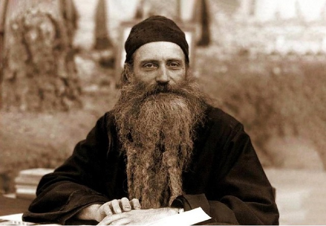 Ne vorbește Sfântul Serafim Rose: Cât de important este să avem o perspectiva ortodoxă asupra lumii / Apărut în “The Orthodox Word” , an 1982, dar atât de actual!