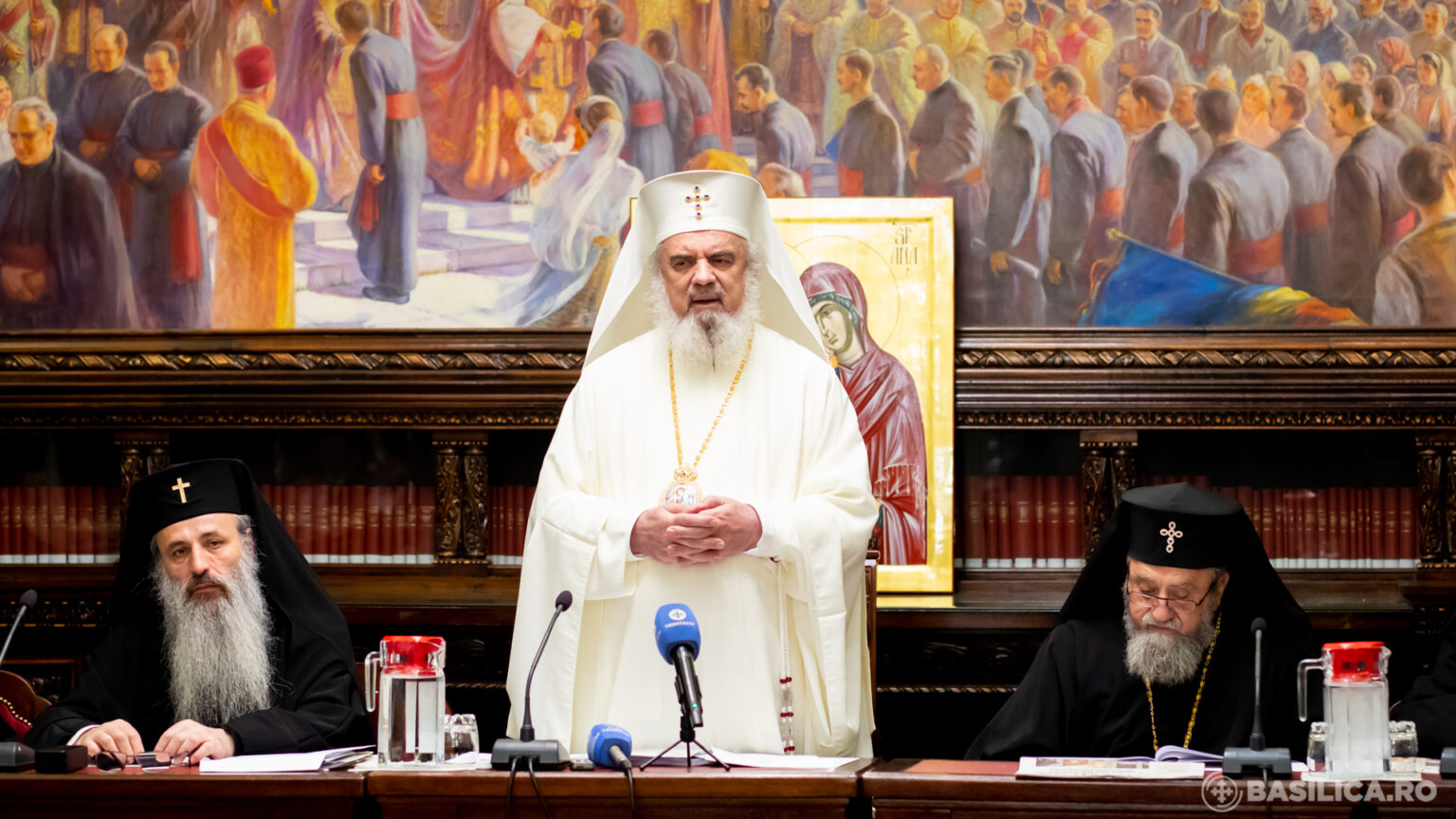 Patriarhia Română este solidară cu românii prigoniți din Cernăuţi și cere redeschiderea Capelei mitropoliţilor Bucovinei