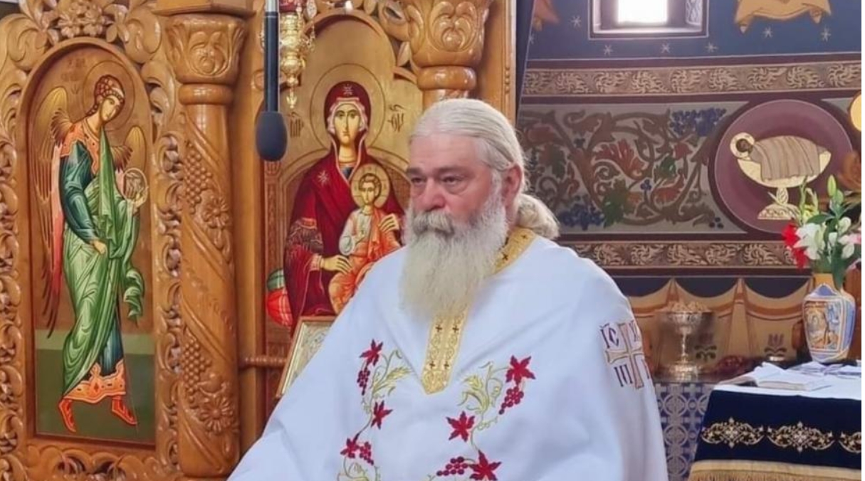 ''Ați luat foc, că România este Ortodoxă?" Pr. Calistrat îi pune la punct pe toți cei care atacă poporul român ortodox, adică drept-credincios