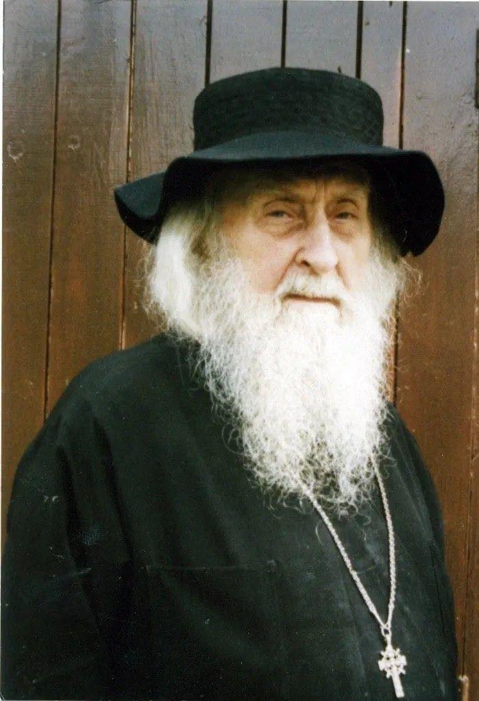 De ce este atât de greu să trăim creştineşte aici şi acum? Ne răspunde Sf. Cuvios Sofronie de la Essex