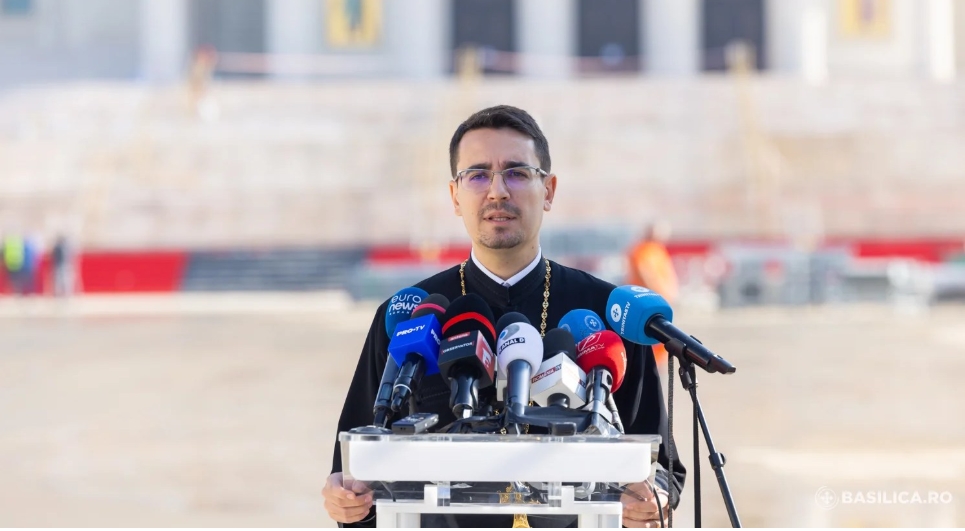 Pr. Adrian Agachi, replică fermă după atacurile la adresa orei de Religie și a Bisericii Ortodoxe lansate de deputata Corina Atanasiu (USR) și Lucian Mândruță